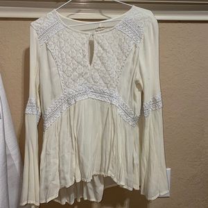 Hollister shirt women’s large